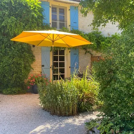 Maison Du Figuier 1799 Apartment