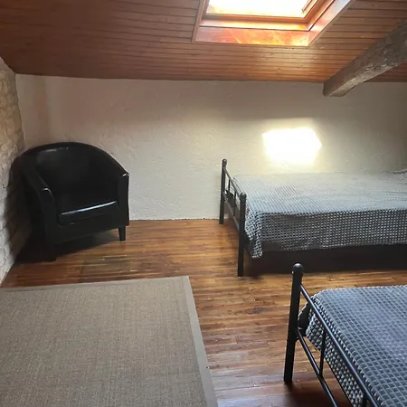 Apartment Maison Du Figuier 1799 *