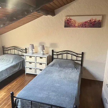 Apartment Maison Du Figuier 1799 *
